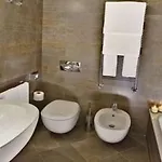 Dell'opera Hotel 3*