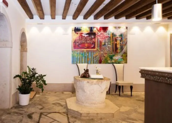 Dell'opera Hotel Wenecja