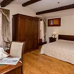 فندق ديل أوبرا 3*