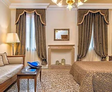 Hotel Dell'opera Venise