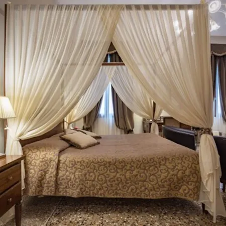 Hotel Dell'opera