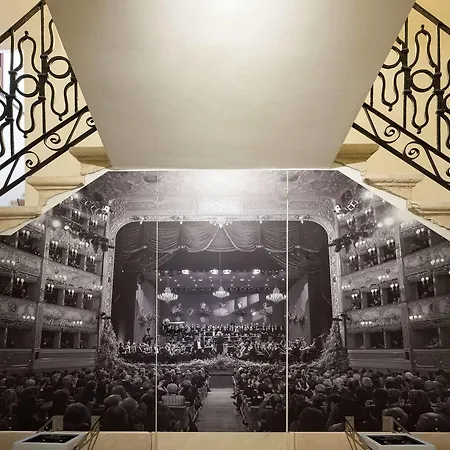 Dell'opera מלון ונציה