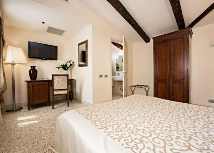 Hotel Dell'opera Veneza