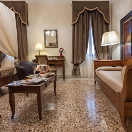 Hotel Dell'opera Venise