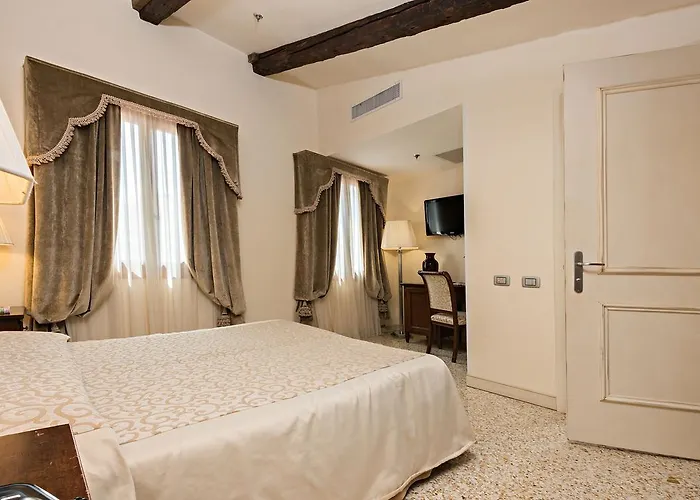 デロペラ ヴェネツィア